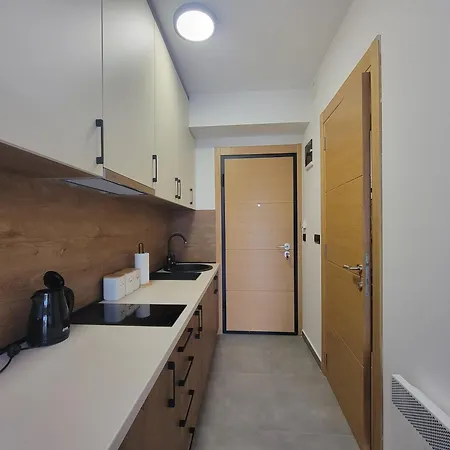 Apartament Goldview *